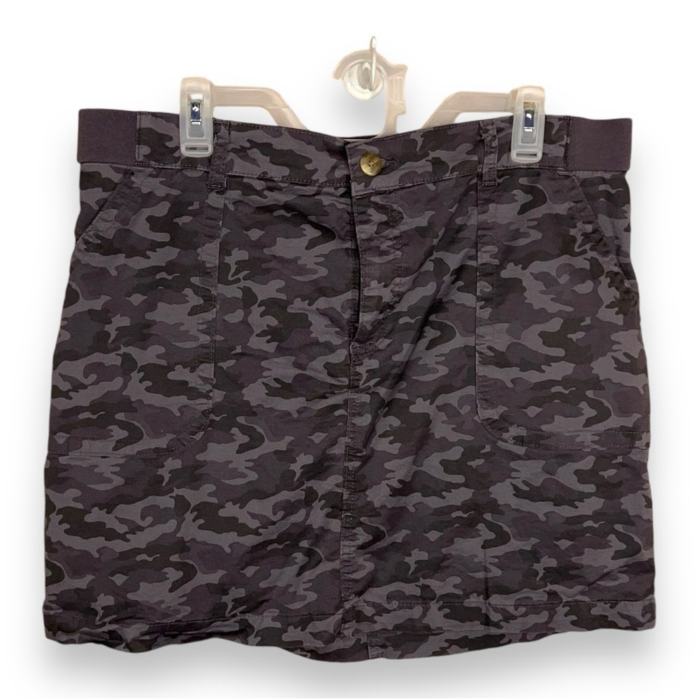 Lee Camouflage Skirt - Black and Gray